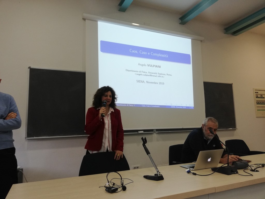 Introduzione a cura della prof. Chiara Mocenni, organizzatrice del workshop.